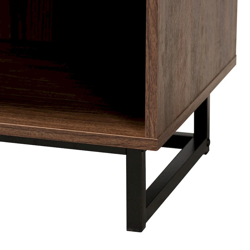 Table d'appoint en bois de style moderne avec finition noyer-brun, accents en métal noir et tiroir unique