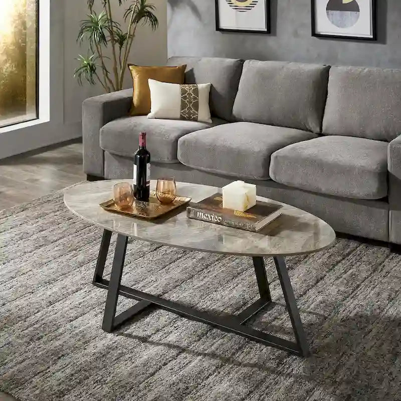 Table à piètement métallique gris, en pierre frittée brillante